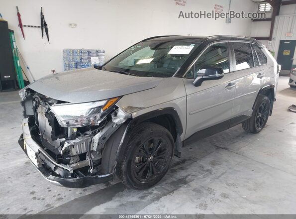 2T3E6RFV8NW037800 2022 TOYOTA RAV4 HYBRID Silver Vista tres cuartos delantera izquierda