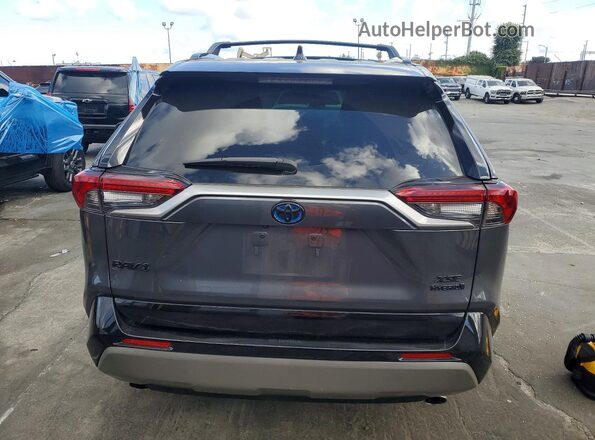2T3E6RFV9RW077003 2024 TOYOTA RAV4 Gray Вид ззаду