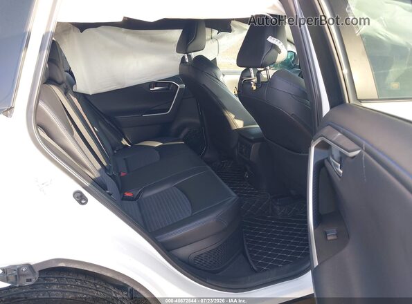 2T3E6RFVXRW073848 2024 TOYOTA RAV4 HYBRID White VIN կոդի պիտակի տեսք