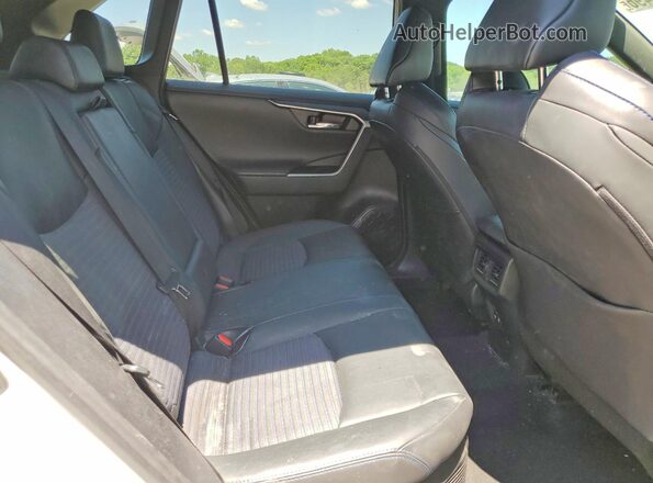 2T3EWRFV3LW059524 2020 TOYOTA RAV4 White Rear interior view