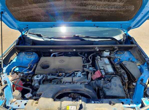 2T3F1RFV0LC114614 2020 TOYOTA RAV4 Blue Widok komory silnika