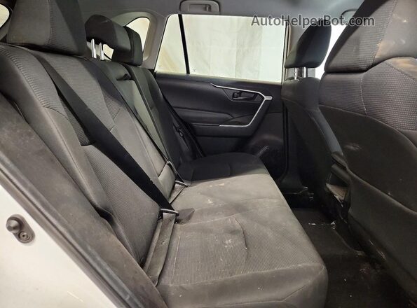 2T3F1RFV2LW092159 2020 TOYOTA RAV4 Белый Вид задней части салона