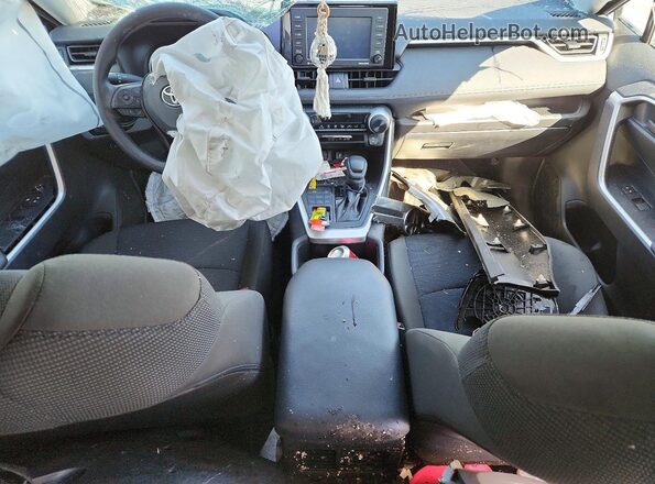 2T3F1RFV2NC294875 2022 TOYOTA RAV4 Silver წინა პანელის ხედი