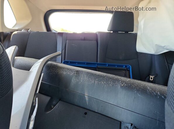 2T3F1RFV2NC294875 2022 TOYOTA RAV4 Silver უკანა სავარძლების ხედი