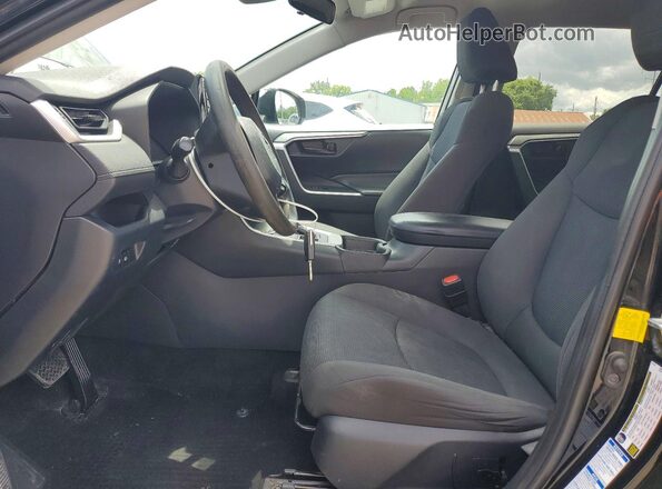 2T3F1RFV4LC069435 2020 TOYOTA RAV4 Черный Вид салона спереди