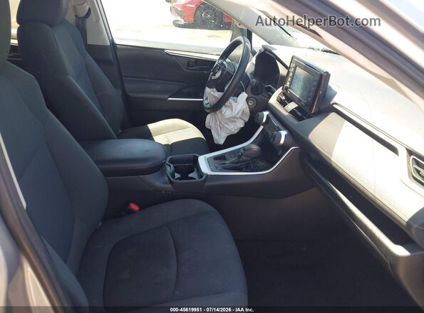 2T3F1RFV4LC084470 2020 TOYOTA RAV4 Silver Front interior view