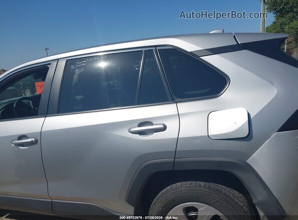 2T3F1RFV4RW459331 2024 TOYOTA RAV4 Silver 
