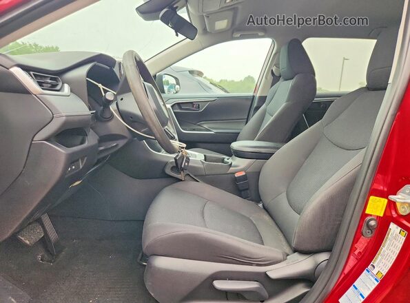 2T3F1RFV5LW135280 2020 TOYOTA RAV4 Red Front interior view