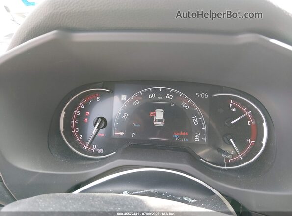2T3F1RFV6SC522422 2025 TOYOTA RAV4 White უკანა სავარძლების ხედი