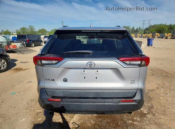 2T3F1RFV7KW060807 2019 TOYOTA RAV4 Silver Հետևի տեսք