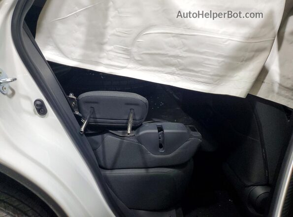 2T3F1RFV8SW623993 2025 TOYOTA RAV4 Белый Вид задней части салона