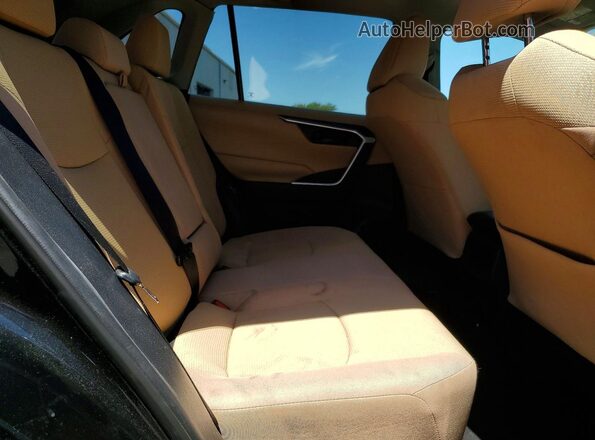 2T3F1RFV9KW021670 2019 TOYOTA RAV4 Black Вид задньої частини салону
