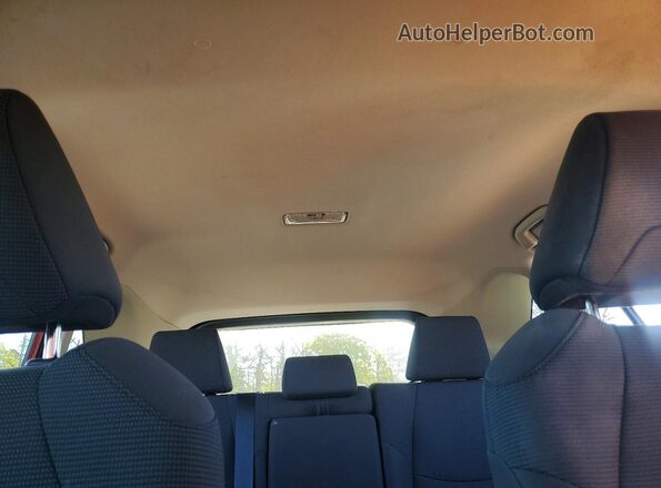 2T3F1RFV9MW198805 2021 TOYOTA RAV4 Red Vista de los asientos traseros