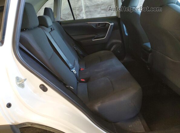 2T3F1RFVXKC012414 2019 TOYOTA RAV4 White Սալոնի հետևի տեսք