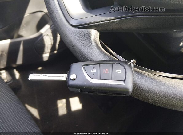 2T3F1RFVXPC374475 2023 TOYOTA RAV4 Silver Vista del salpicadero