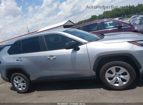 2T3F1RFVXPC374475 2023 TOYOTA RAV4 Silver Vista interior trasera