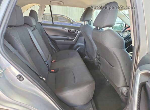 2T3G1RFV2KW075641 2019 TOYOTA RAV Silver Вид задніх сидінь