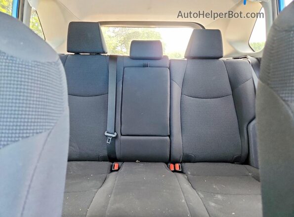 2T3G1RFV4KC023462 2019 TOYOTA RAV4 Blue უკანა სავარძლების ხედი