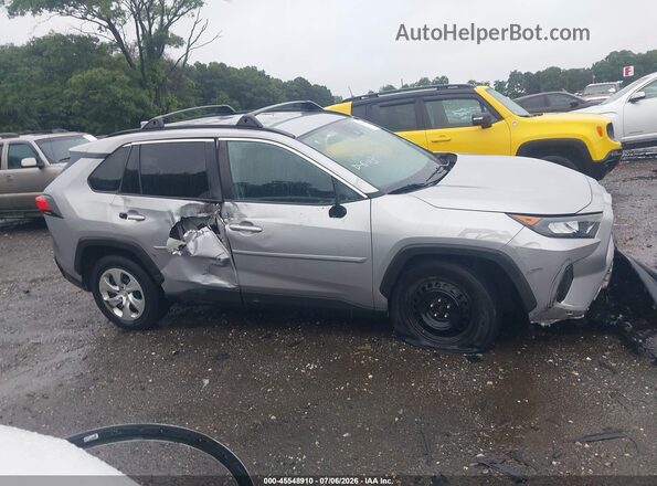 2T3G1RFV4LW130608 2020 TOYOTA RAV4 Silver Widok wnętrza z tyłu