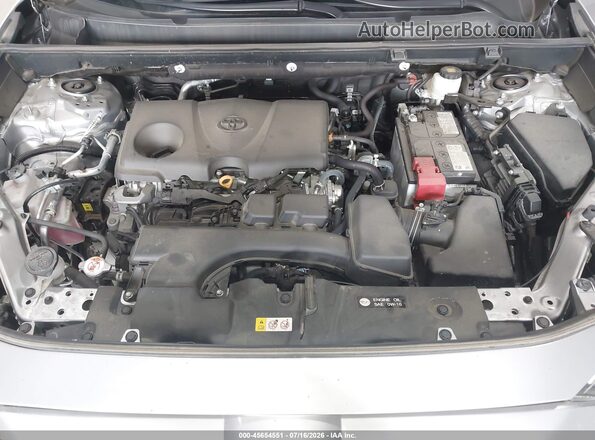 2T3G1RFV4RC400107 2024 TOYOTA RAV4 Silver Вид ззаду
