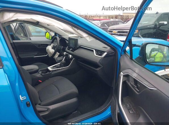 2T3G1RFV5MW216513 2021 TOYOTA RAV4 Blue Widok wnętrza z przodu
