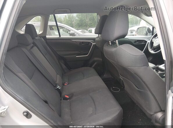 2T3G1RFV6KW001199 2019 TOYOTA RAV4 Silver Widok naklejki z numerem VIN