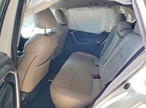2T3G1RFV7LW093604 2020 TOYOTA RAV4 White Հետևի նստատեղերի տեսք