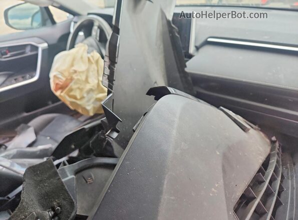 2T3G1RFV7PC372395 2023 TOYOTA RAV4 Gray Vista del salpicadero