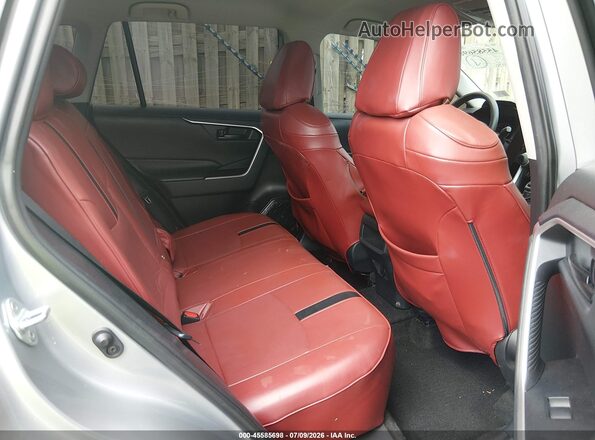 2T3G1RFV8KC002789 2019 TOYOTA RAV4 Silver VIN կոդի պիտակի տեսք