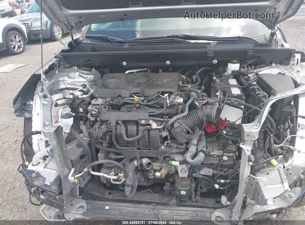 2T3G1RFV9RC462473 2024 TOYOTA RAV4 Серебряный Вид сзади