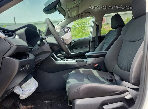 2T3G1RFVXMC232630 2021 TOYOTA RAV4 White Vista interior delantera