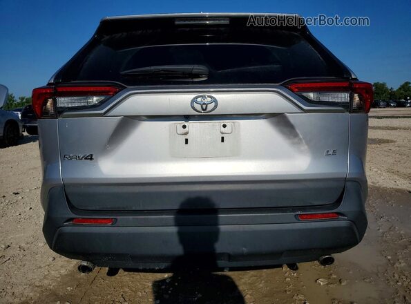 2T3H1RFV0MC154430 2021 TOYOTA RAV4 Silver Vista trasera