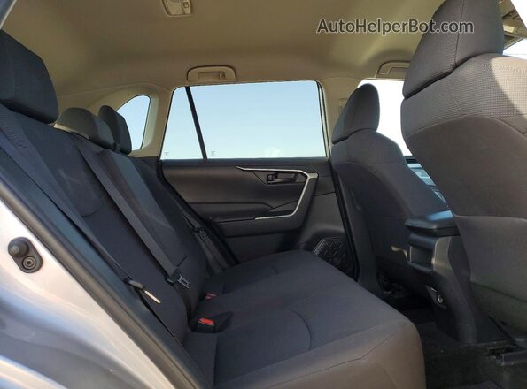 2T3H1RFV0MC154430 2021 TOYOTA RAV4 Silver Vista interior trasera