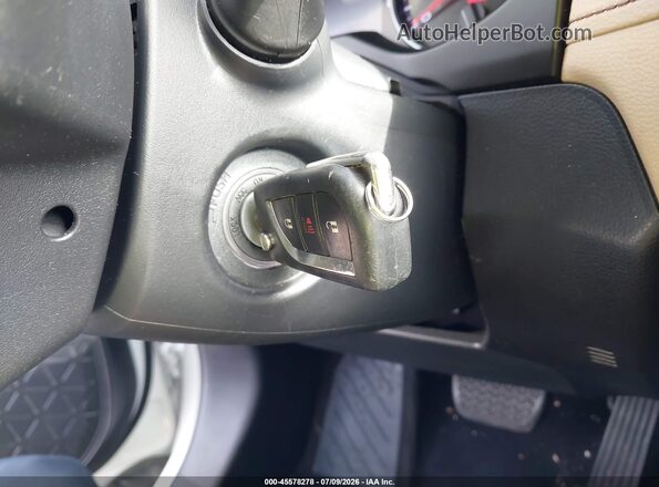 2T3H1RFV2KW040151 2019 TOYOTA RAV4 White Вид панелі приладів