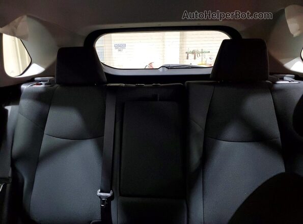 2T3H1RFV2LC058930 2020 TOYOTA RAV4 Gray Widok tylnych siedzeń