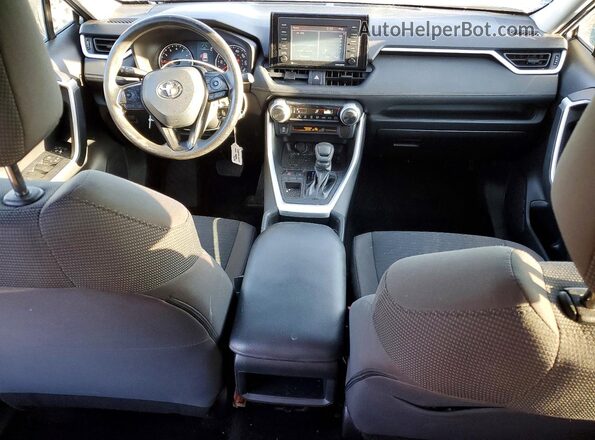2T3H1RFV5LW092911 2020 TOYOTA RAV4 Серебряный Вид панели приборов