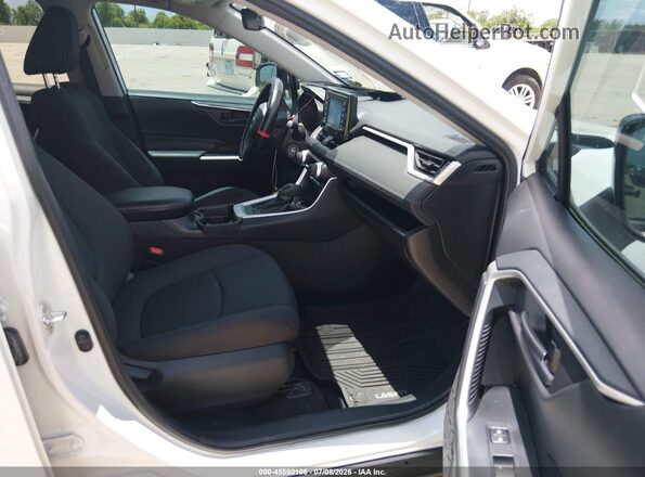 2T3H1RFV5MC107748 2021 TOYOTA RAV4 White Вид салону спереду