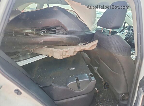 2T3H1RFV6KW021182 2019 TOYOTA RAV4 White Widok tylnych siedzeń