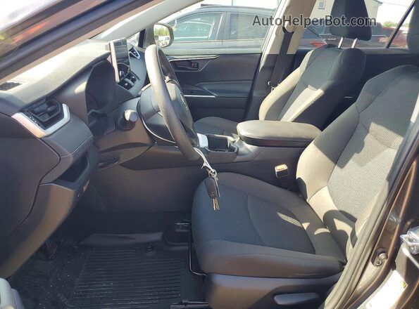 2T3H1RFV6RC266639 2024 TOYOTA RAV4 Gray Front interior view