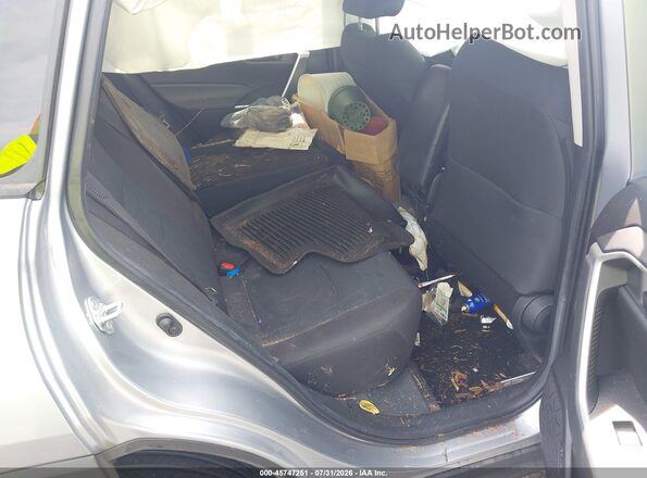 2T3H1RFV7PC229757 2023 TOYOTA RAV4 Silver Vista de la etiqueta del VIN