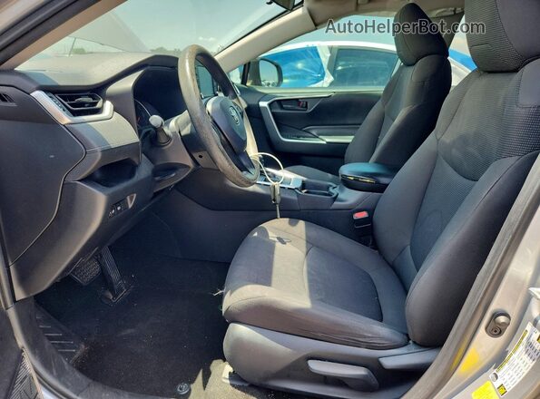 2T3H1RFVXKW021332 2019 TOYOTA RAV4 Silver წინა სალონის ხედი