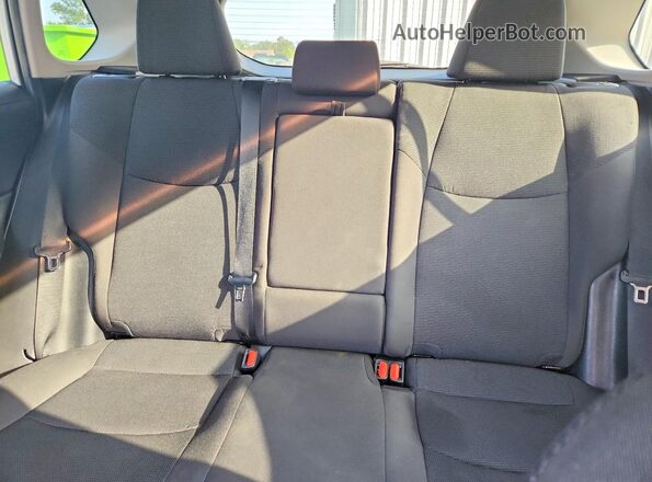 2T3H1RFVXLC037730 2020 TOYOTA RAV4 White Widok tylnych siedzeń