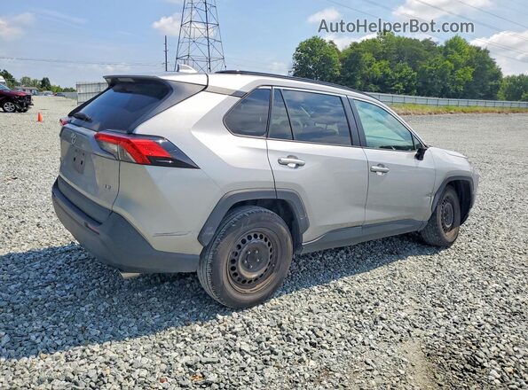 2T3H1RFVXMC146593 2021 TOYOTA RAV4 Silver Задня права чверть