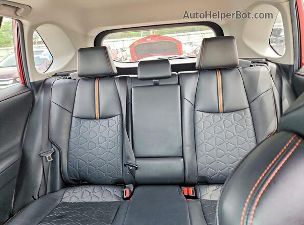 2T3J1RFV0KW023138 2019 TOYOTA RAV4 Burgundy Rear seats view