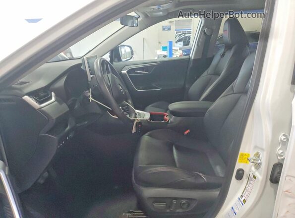 2T3J1RFV1LC087417 2020 TOYOTA RAV4 White წინა სალონის ხედი
