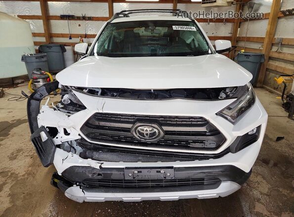 2T3J1RFV1RW427107 2024 TOYOTA RAV4 White Vista frontal