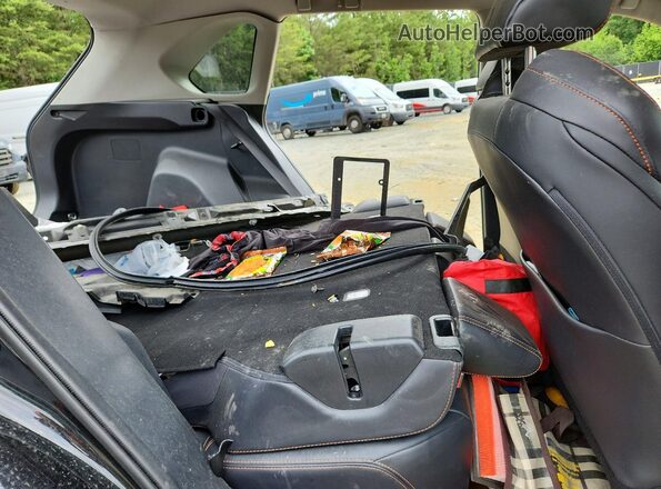 2T3J1RFV3LC082090 2020 TOYOTA RAV4 Black Vista interior trasera
