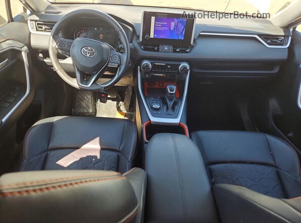 2T3J1RFV7RW465456 2024 TOYOTA RAV4 Белый Вид панели приборов