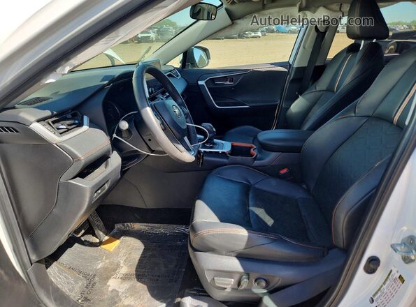 2T3J1RFV7RW465456 2024 TOYOTA RAV4 Белый Вид салона спереди