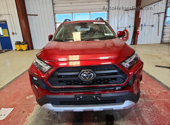 2T3J1RFV9RW423466 2024 TOYOTA RAV4 Красный Вид спереди